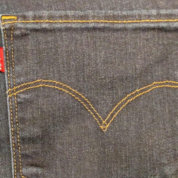 Levi's 311 Shaping Skinny Jeans  Womens 30x30 Dark Wash Blue Pullon Denim - EUC - Picture 7 of 13